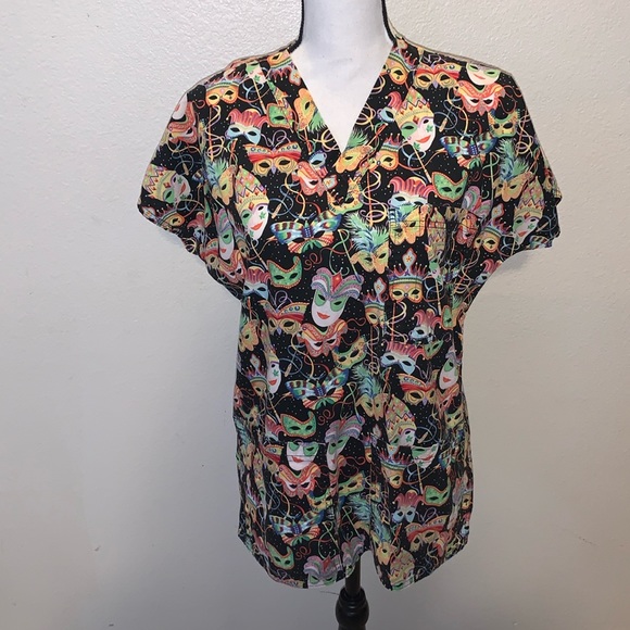 Scrubs black Mardi Gras Masks short sleeve scrub top - Picture 1 of 8